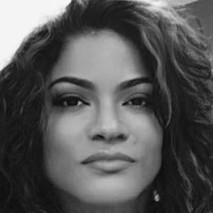 Meet your Posher, Edith